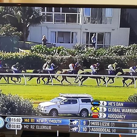 Racecourse Deluxe Lejlighed Auckland Eksteriør billede